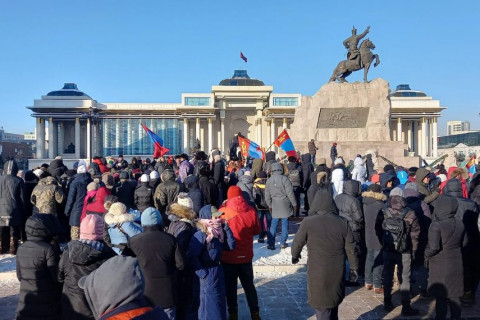 Ард түмний түр хороо байгуулж тэмцэнэ