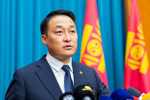 Шүүр ажиллагаагаар төрийн 187 албан тушаалтныг чөлөөлжээ