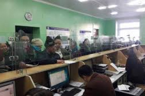 Эзэмшлийн газраа өмчлөх иргэдийн хүсэлтийг авч эхэллээ