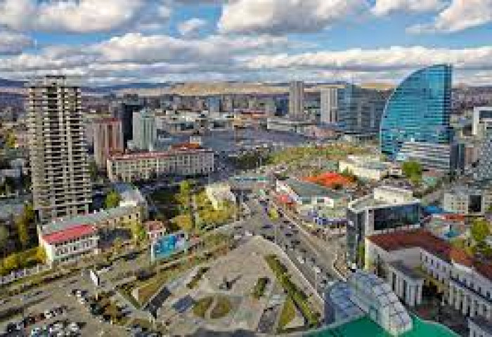 Улаанбаатарт үүлшинэ, 23-25 хэм дулаан
