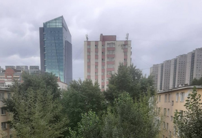 Улаанбаатарт үүлшинэ, түр зуурын бороотой