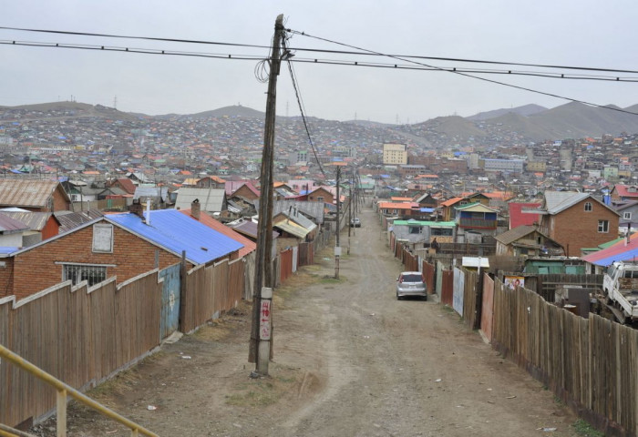 Улаанбаатарт хүйтний эрч бага зэрэг суларна