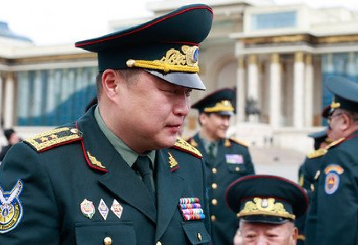Нүцгэлсэн иргэдийг Б.Хурц, “Ажнай“ Д.Бат-Эрдэнэ нар санхүүжүүлсэн нь тогтоогджээ